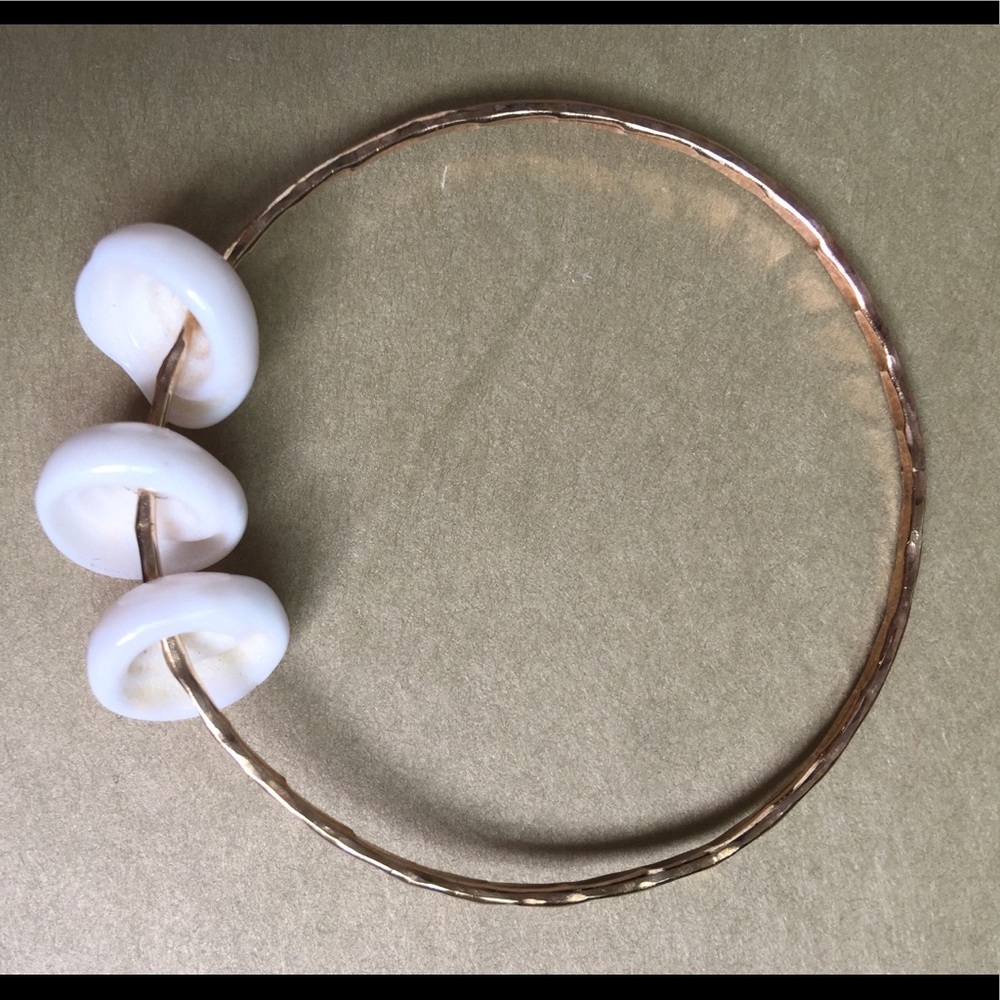 14k GF seashell bangle.